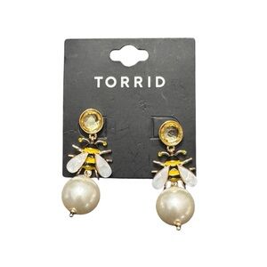 New TORRID Gold and Yellow Bee Earrings with Pearl